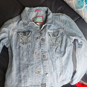 Hollister Blue Jean Jacket Classic Denim Style